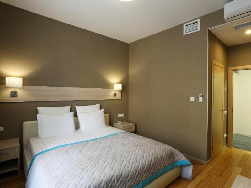 Гостиница UHotel Санкт-Петербург