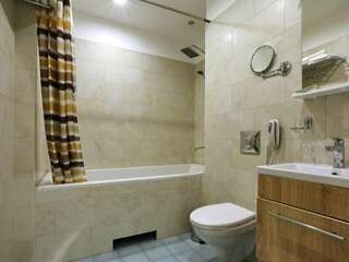 Гостиница UHotel Санкт-Петербург Семейный номер-студия-4